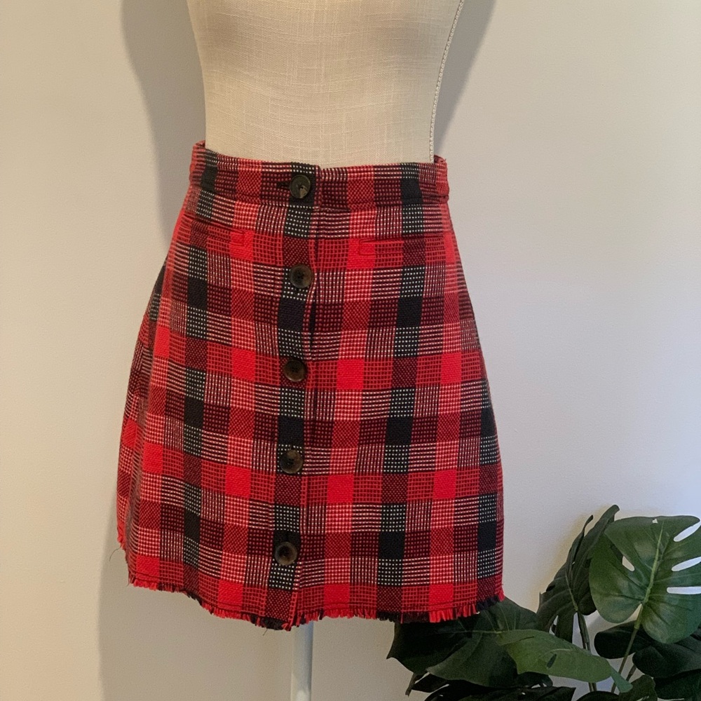 The perfect skirt for this upcoming holiday!